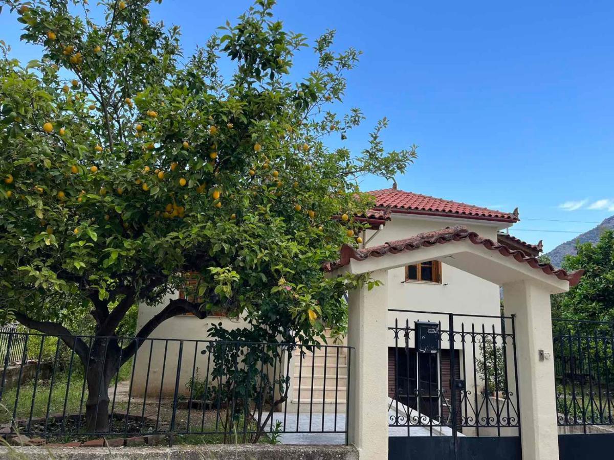 Lemon Tree House Villa Leonídion Dış mekan fotoğraf